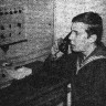 Лорви Борис курсант  проверяет  исправность   аппаратуры – ТМУРП 15 11 1986